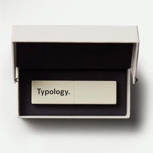 🇫🇷Powder Pink Lipbalm+ tote